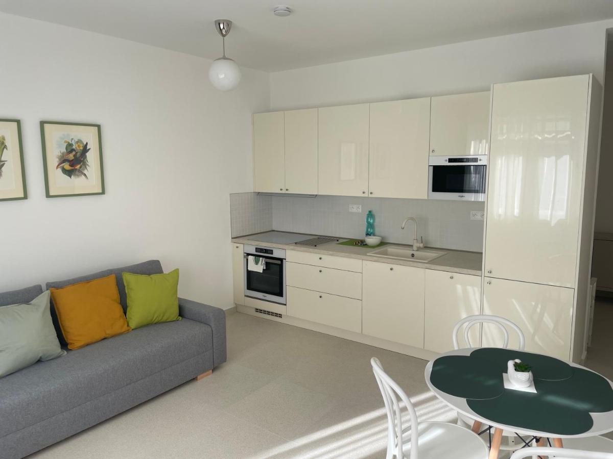 Skau Dunajska Family Two Bedroom Apartment Old Town Bratislava Exterior foto